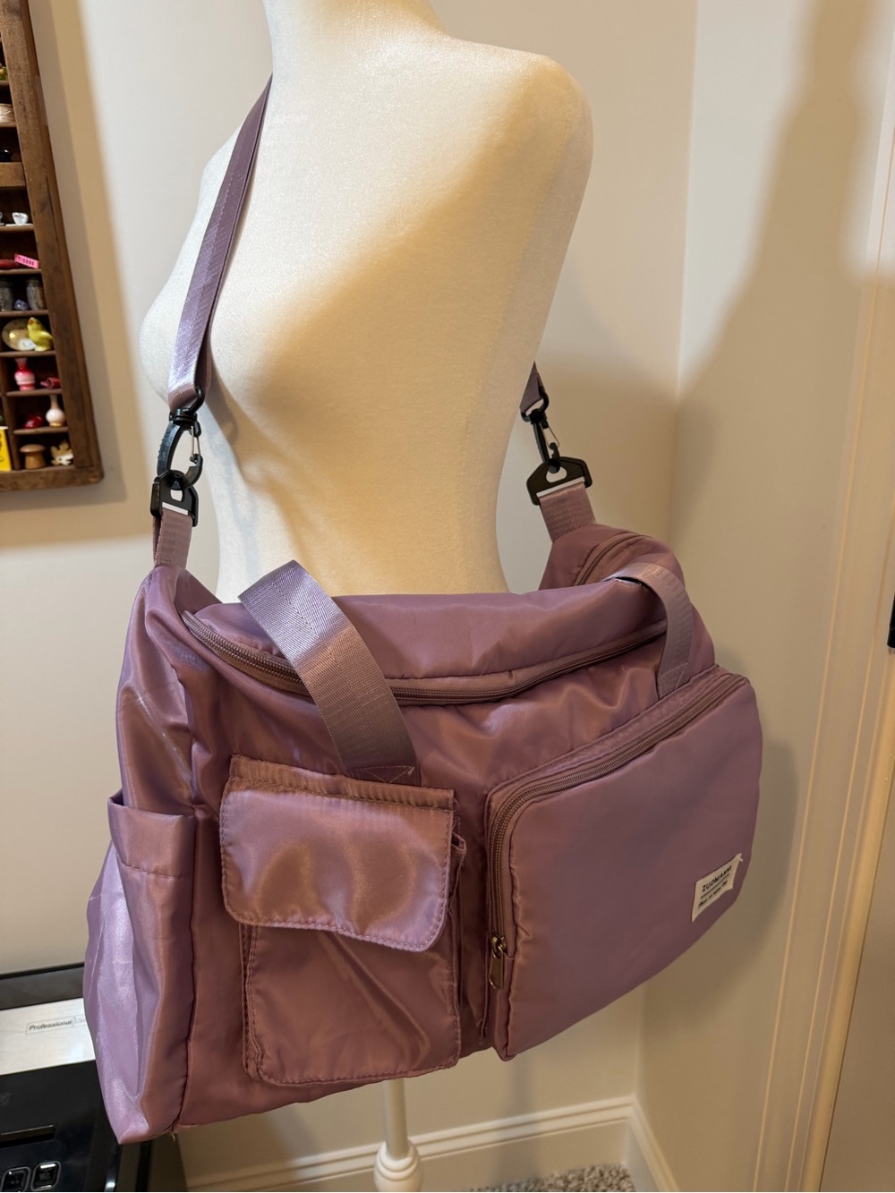 Zuomanni Lavender Nylon Travel Shoulder Bag with Multiple Pockets